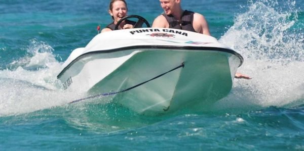 Aventura de lancha rápida: Experiência emocionante em Punta Cana