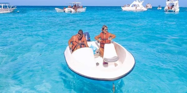 Experiencia guiada en lancha rápida por la costa: Punta Cana