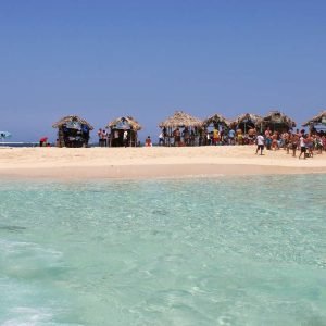 Cayo Arena: VIP Experience in Luxury Catamaran