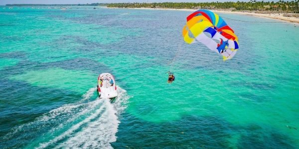 Punta Cana: Parasailing Adventure
